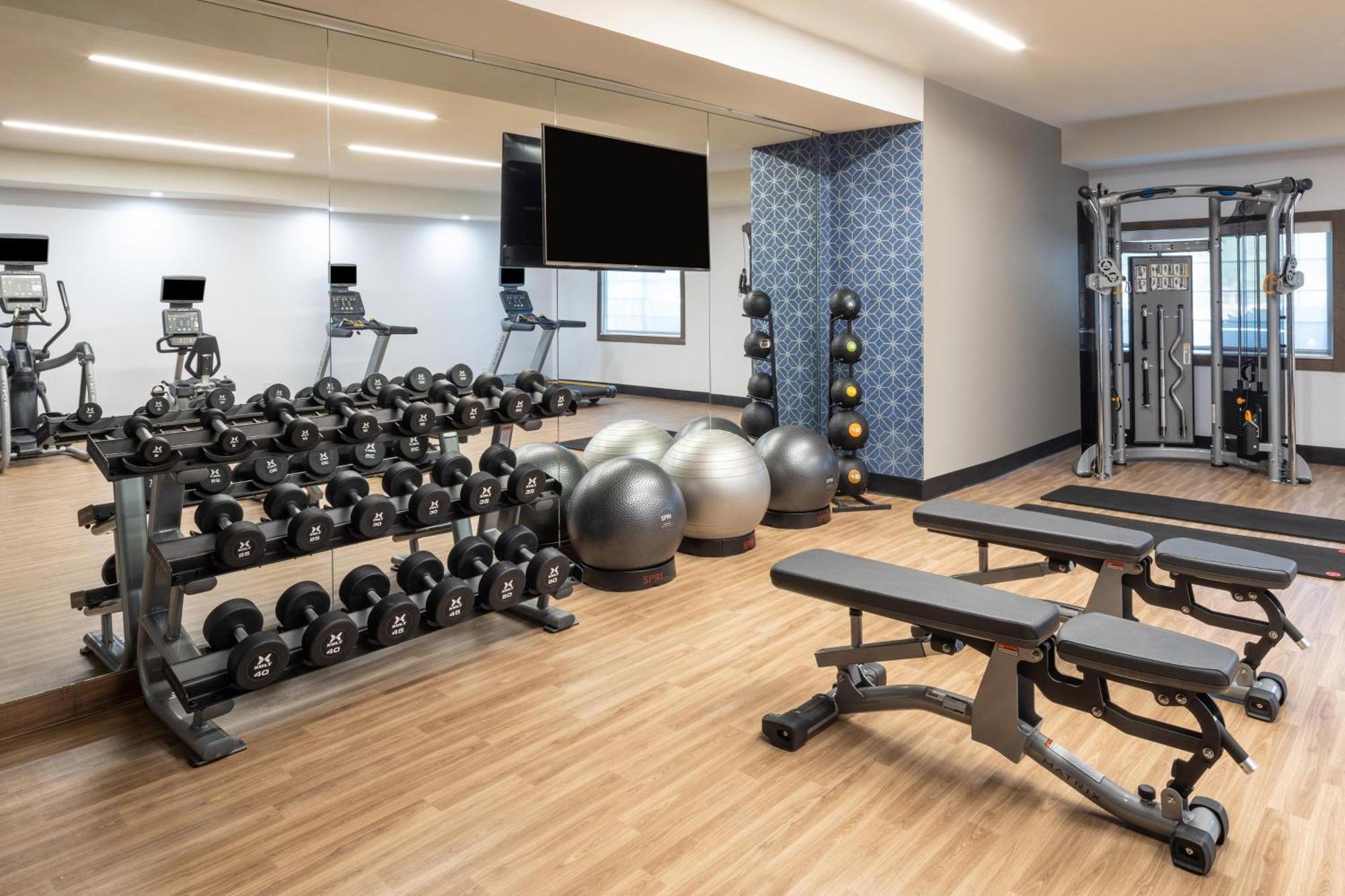 Four Points By Sheraton Chicago Schaumburg Ngoại thất bức ảnh
